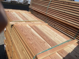Ca. 12x Douglas Zweeds rabat, 23x190mm, lengte 300cm